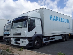 Iveco-Stralis-AT-260S35-Harlequin-Holz-010604-1