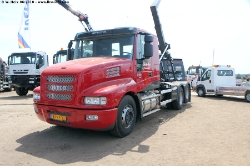 Iveco-Strator-ADN-440-S-33-rot-020810-02