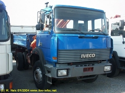 Iveco-180-23-blau-100904-2