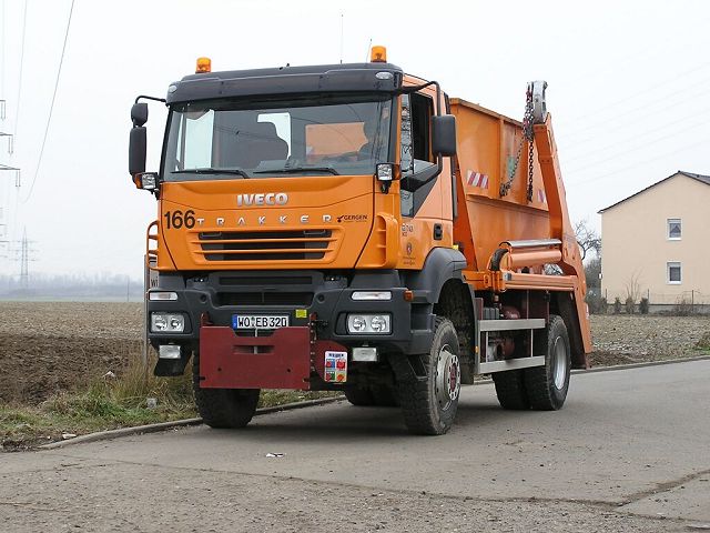 Iveco-Trakker-190S27-orange-Koster-090106-01.jpg - Iveco Trakker 190 T 27Aaldert Koster