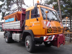 Steyr-19-S-32-4x4-orange-Kdijkers-101208-02