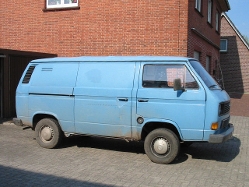 VW-T3-blau-Frank-Weber-050507-01