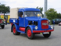 Kaelble-K-415-Z-blau-Eischer-020905-01