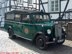 Opel-Blitz-Polizei