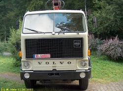 Volvo-F89-grau-1