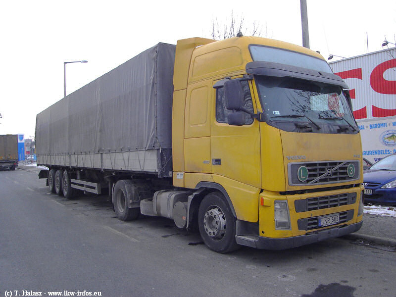 HUN-Volvo-FH12-420-Camion-Group-2000-Halasz-050210-01.jpg - Tamas Halasz