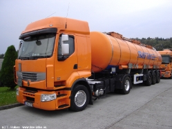HUN-Renault-Premium-Route-450-Transtank-Halasz-031010-01