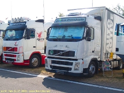 342-Volvo-FH12-weiss-230706