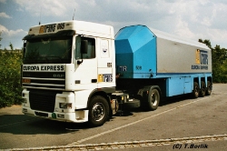 DAF-95-XF-380-Europa-Express-Borlik-261108-01