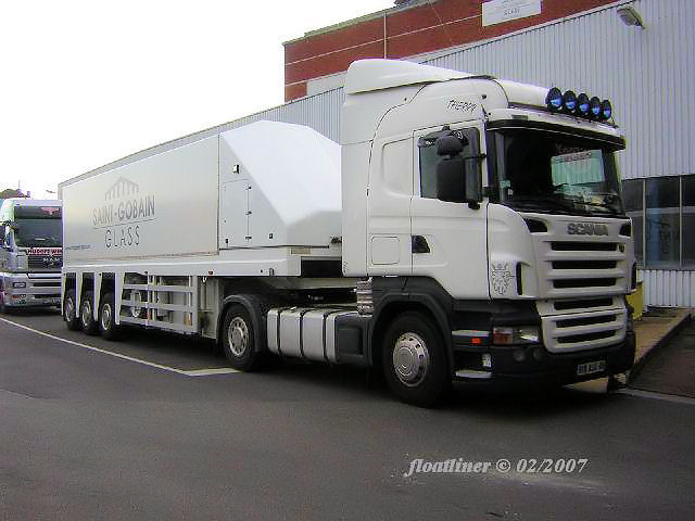 Scania-R-weiss-Brock-250207-01.jpg