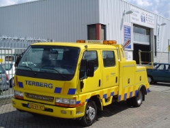 Mitsubishi-Mini-Bergetruck-gelb-de-Koning-210704-2