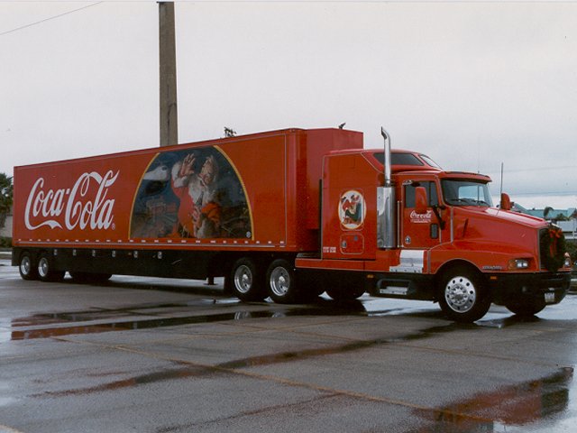 Kenworth-Hauber-Coca-Cola-USA-(vUrk)-02.jpg - Piet van Urk