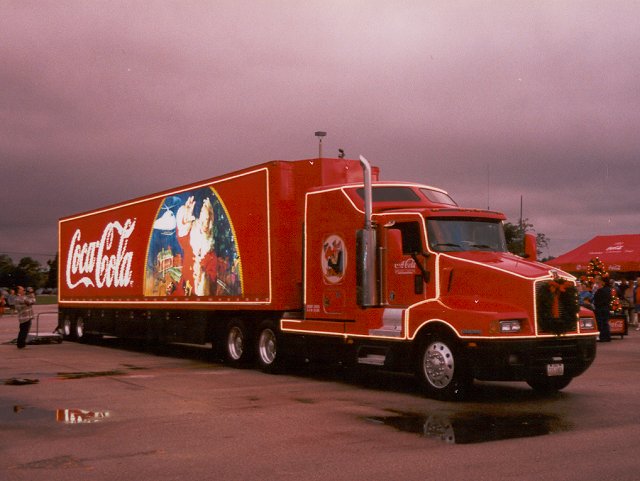 Kenworth-Hauber-Coca-Cola-USA-(vUrk)-05.jpg - Piet van Urk
