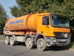 MB-Actros-MP2-4144-Arkadas-DS-030110-01