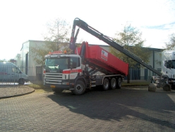 Scania-124-G-420-vLaar-vNispen-240906-01