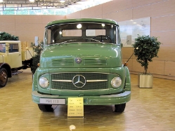 Mercedes-Benz-Woerth-090