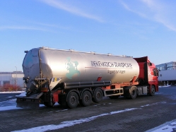 MB-Actros-MP2-1844-Rekewitsch-Posern-030108-02