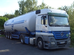 MB-Actros-MP2-1846-Hassels-DS-210808-01