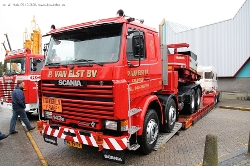 Scania-143-E-420-van-Elst-051008-03