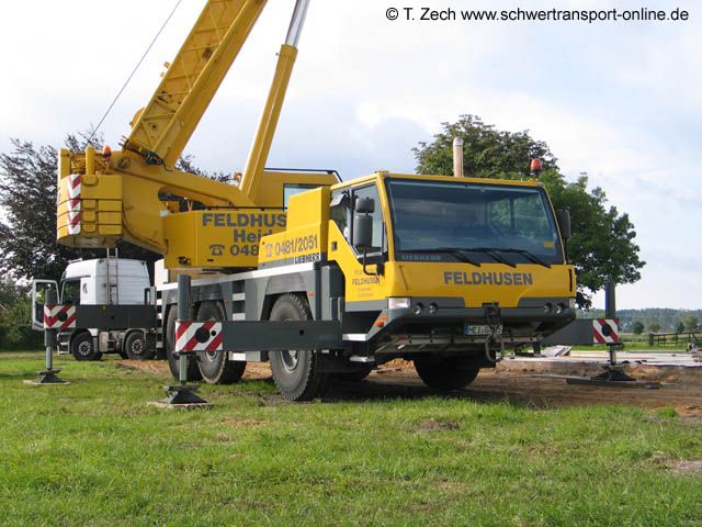 Liebherr-LTM-1045-3-1-Feldhusen-Zech-181205-01.jpg