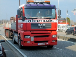 MAN-TGA-XL-Geertrans-Rouwet-130508-01