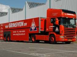Scania-124-L-400-vGrinsven-AvUrk-271106-01