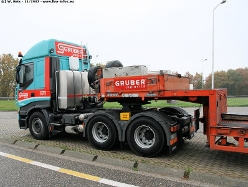 Iveco-Stralis-AS-440-S-56-Gruber-171-081107-09
