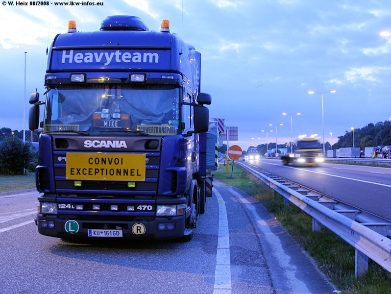 Scania-124-L-470-Heavyteam-110908-02.jpg