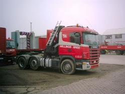Scania-114-L-Hellings-deRaeve-121204-1