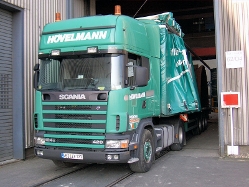 Scania-124-G-420-Hoevelmann-Szy-150708-01