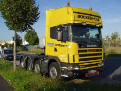 Scania-144-G-530-Boeckenholt-Holz-231004-1