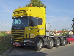 Scania-144-G-530-Boeckenholt-Holz-231004-5