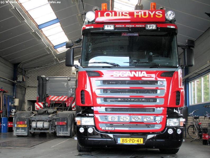 Scania-R-560-Huys-220607-04.jpg