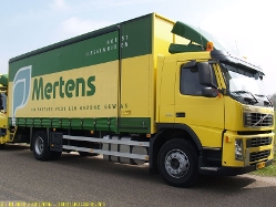061-Volvo-FM9-260-Mertens-230406-01
