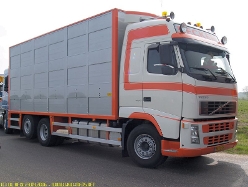 075-Volvo-FH12-460-weiss-230406-01