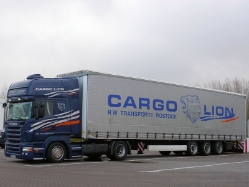 Scania-R-420-CargoLion-Schlottmann-131208-01