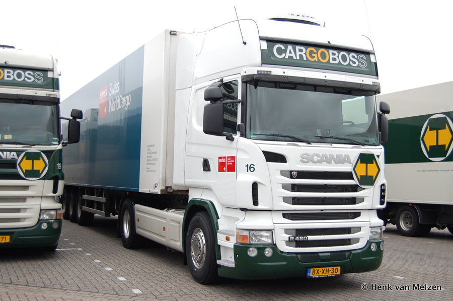 NL-Scania-R-II-480-Cargoboss-van-Melzen-020511-04.JPG