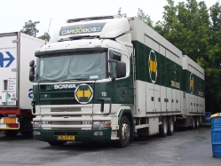 Scania-124-L-420-Cargoboss-Holz-220807-01