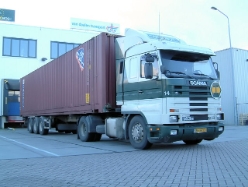 Scania-143-M-420-Cargoboss-vMelzen-311206-03