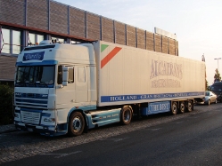 DAF-XF-Chinello-Holz-010108-01