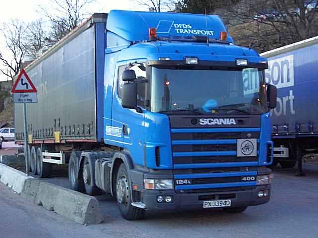 Scania-124-L-400-DFDS-Stober-290404-1.jpg - Ingo Stober