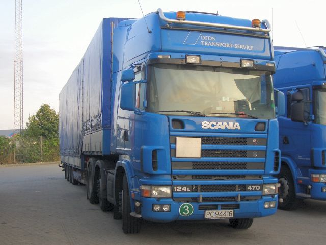 Scania-124-L-470-DFDS-Stober-271204-04.jpg - Ingo Stober