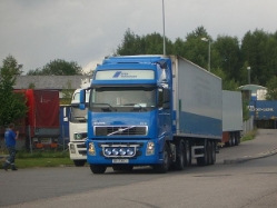 Volvo-FH12-DFDS-Stober-271204-03