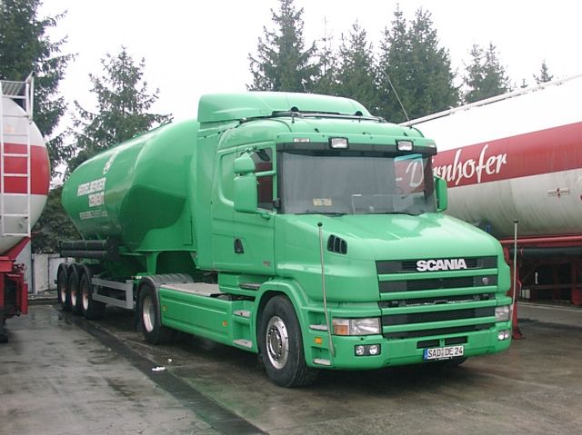 Scania-4er-Dirnhofer-Ferstl-311204-1.jpg - Wolfgang Ferstl