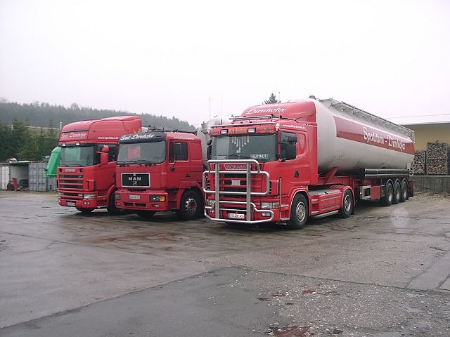 Scania-4er-MAN-F2000-Dirnhofer-Ferstl-311204-1.jpg - Wolfgang Ferstl