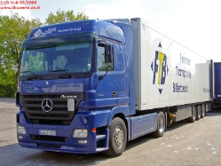 MB-Actros-MP2-1844-Fehmer-Voss-130508-03