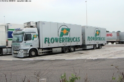 FIN-MB-Actros-MP2-Flower-Trucks-091010-03