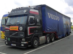 Volvo-FH12-460-Fluckinger-Doerrer-081204-1