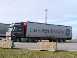 Volvo-FH12-460-Fluckinger-Schlottmann-070310-01