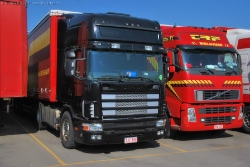 Scania-4er-schwarz-Fraipont-220309-01